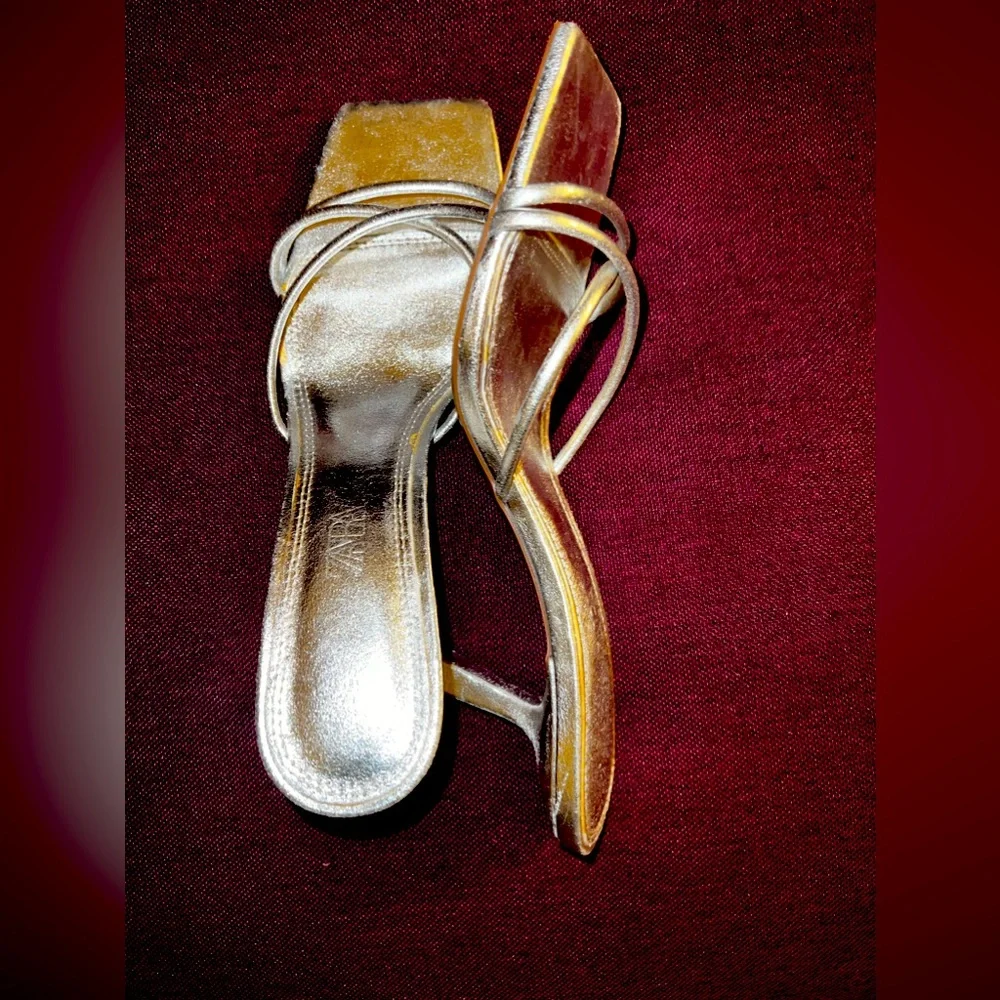 ZARA Beautiful Metallic Silver Slip On Front Strap Stiletto🔥🔥🔥 - Picture 6 of 12